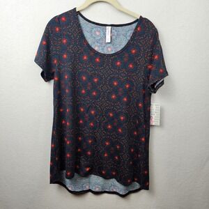 LulaRoe Shirt Woman's Size Small Green Black Red Classic T NWT